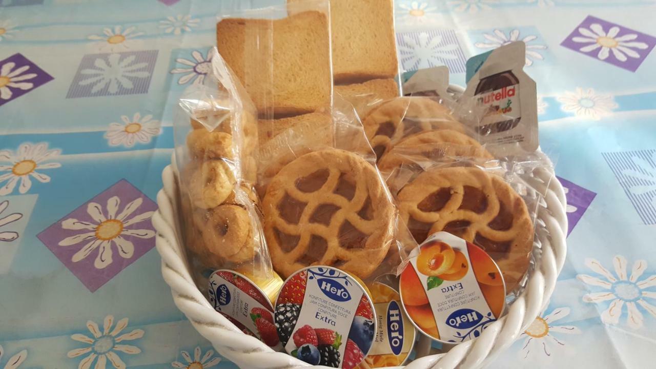 B&B In Sabina Poggio Nativo Eksteriør bilde